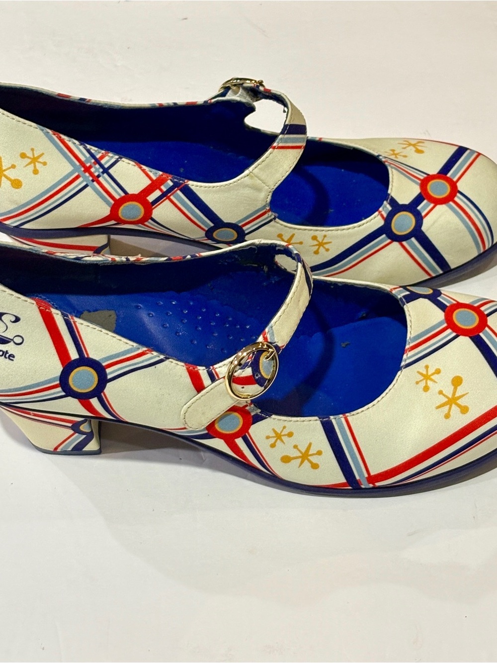 Hot Chocolate Design Cream Mary Jane Heels with Red & Blue Geometric Vintage